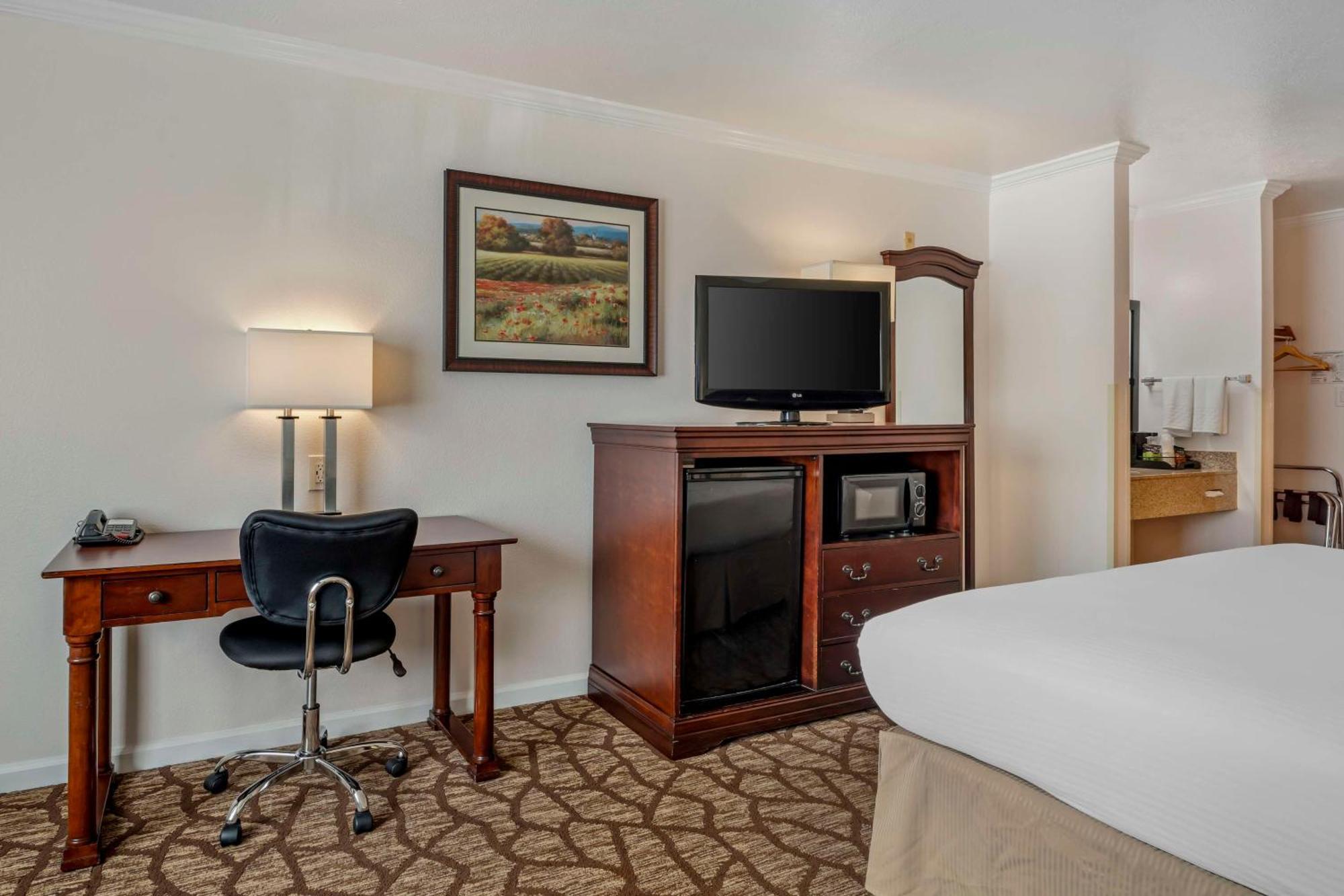 Hotel Western Monterey 3*