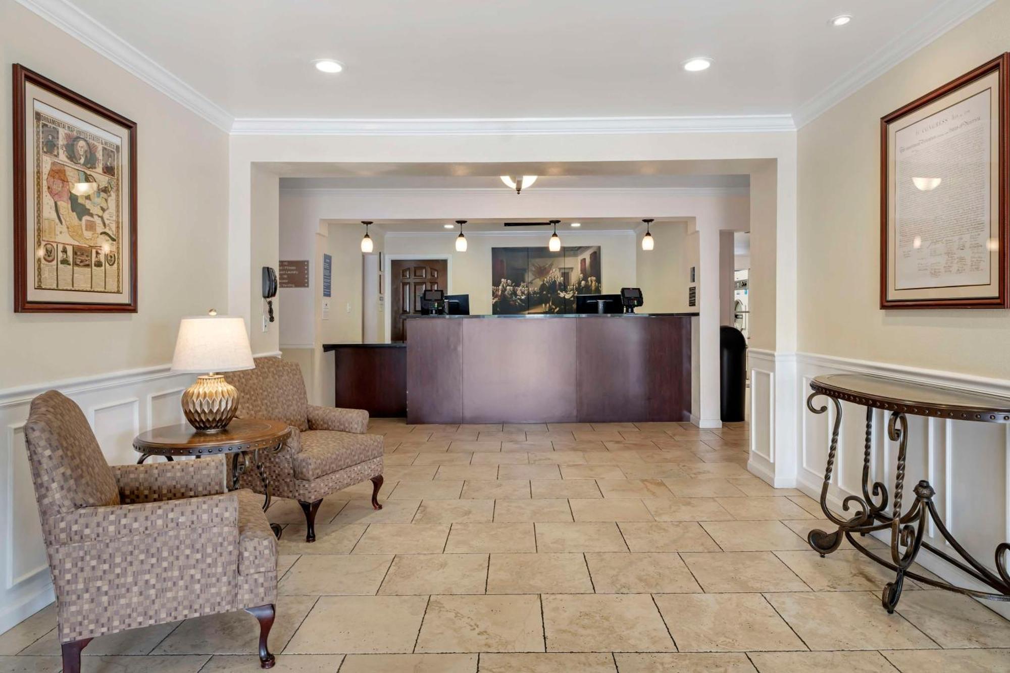 Western Monterey Hotel