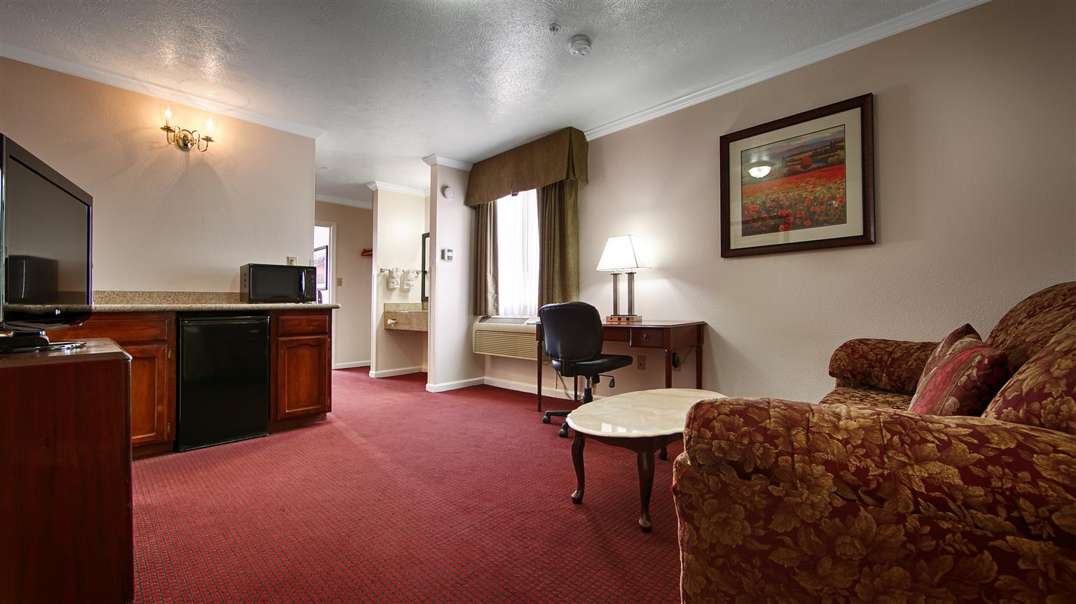 Western Monterey Hotel 3*